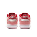 Nike SB Dunk Low StrangeLove Skateboards CT2552-800