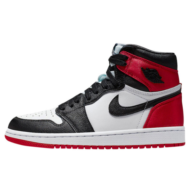 Jordan 1 Retro High Satin Black Toe CD0461-016