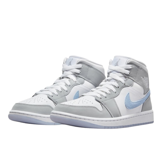 Jordan 1 Mid Wolf Grey Aluminum BQ6472-105