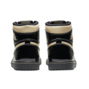 Jordan 1 Retro High Black Metallic Gold 555088-032