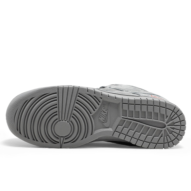 Nike SB Dunk Low x Supreme Grey Купити оригінал в Україні - Jordan